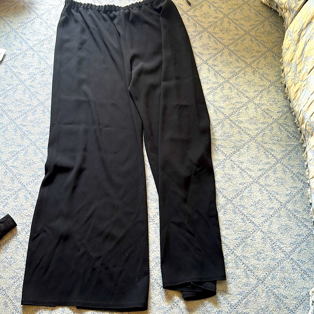C carol Peretz crepe black full legged pants elastic waist slits in back leg XL